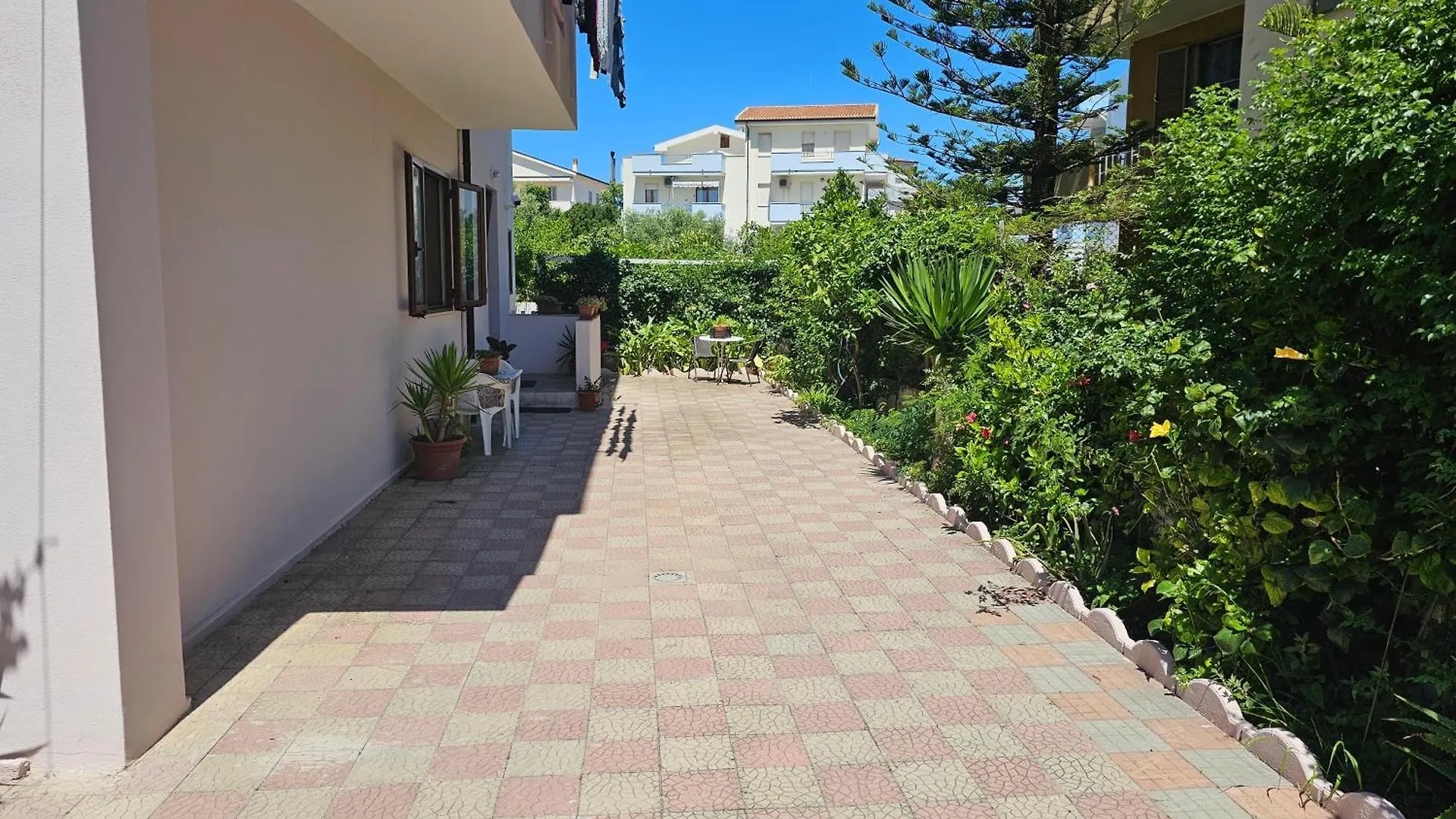 Sardina Holiday Gaudi Альгеро 0*,