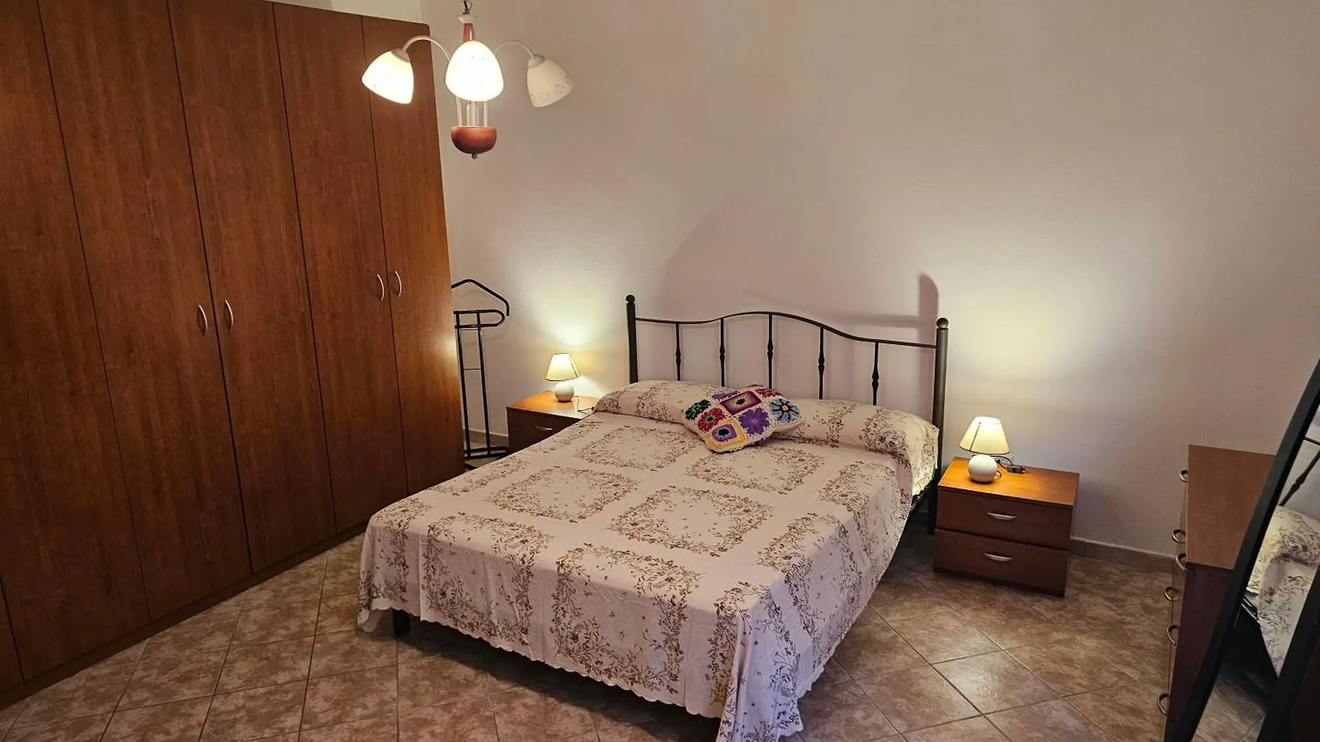 Sardina Holiday Gaudi Альгеро 0*,