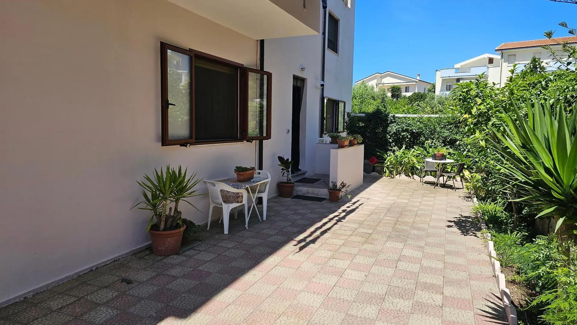 Sardina Holiday Gaudi location